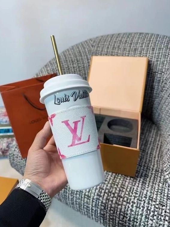 STRAW LOUIS CUSTOM AND CUP 0808